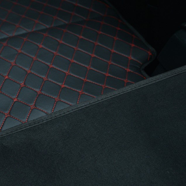 Online Universal Diamond Car Bed - Non-Inflatable Black and Red Stitching Luxury Leather Diamond Car Bed Mattress