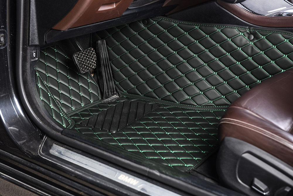 Online Black and Green Stitching Luxury Leather Diamond Car Mats